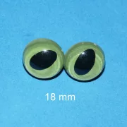 Katzenaugen grün mit ovaler Pupille